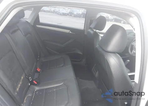 2012 Volkswagen Passat 2.5L Se из США, поврежденный, VIN 1VWBP7A37CC017707